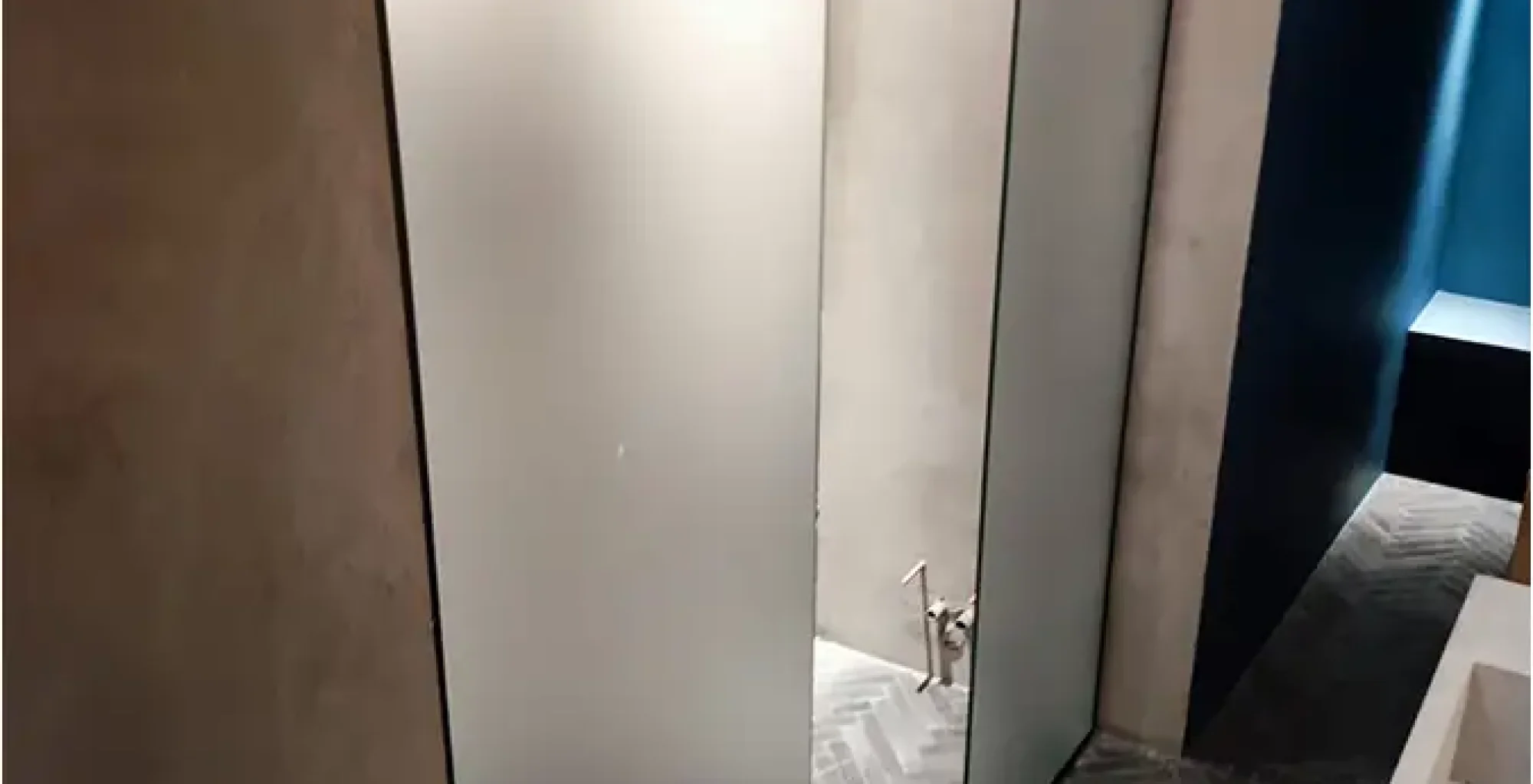 box doccia vetro satinato al posto della vasca