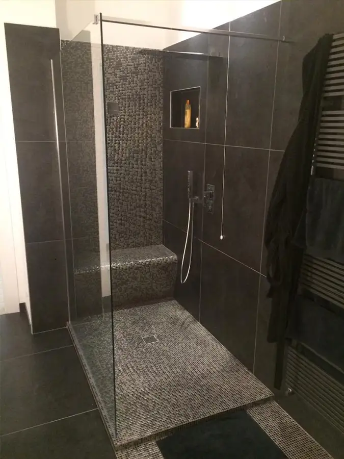 doccia walk in vetro trasparente