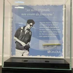 vetrinetta reliquia vetro