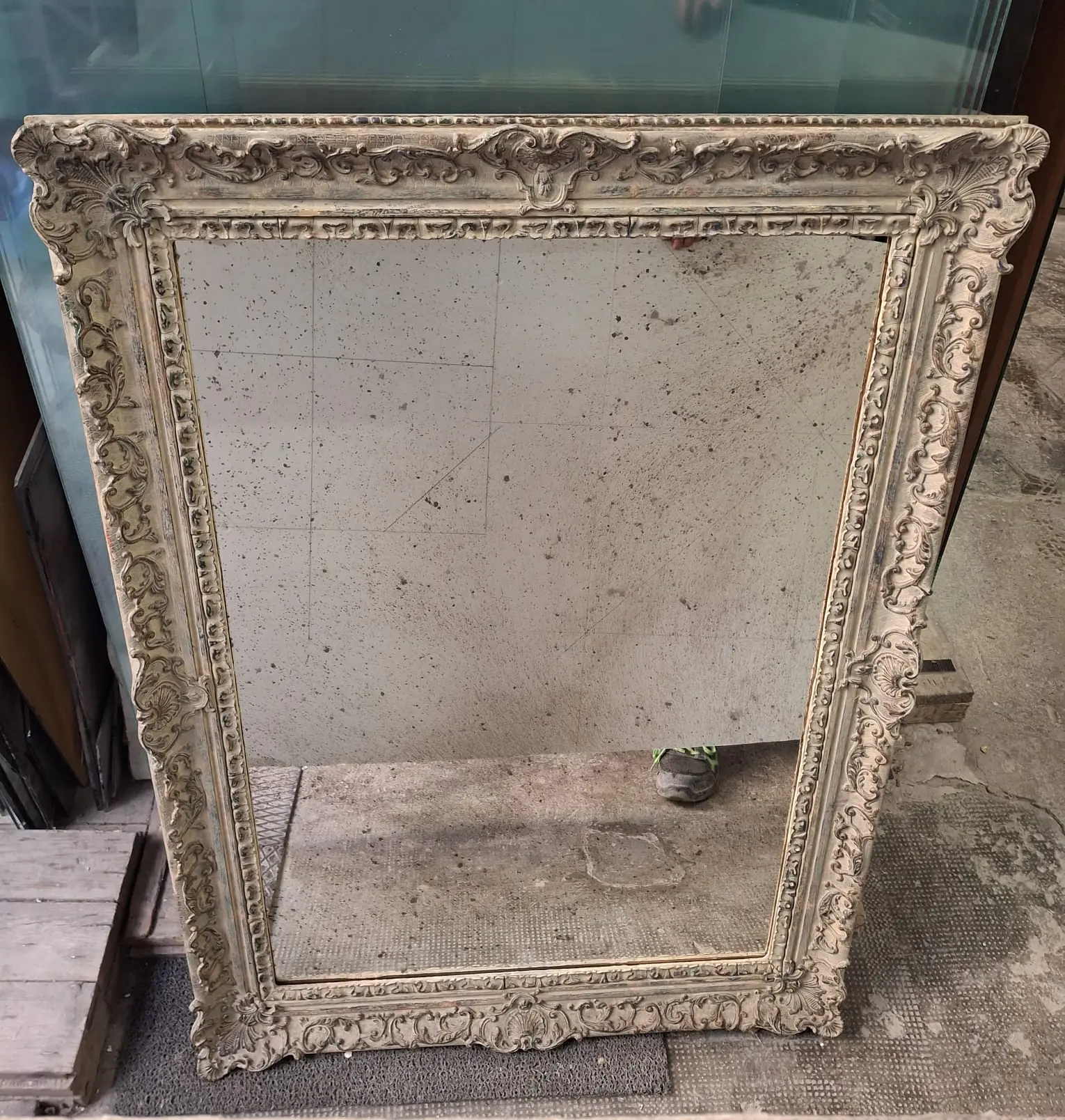 specchiera antichizzata milano